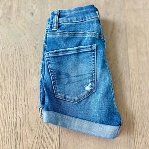 American Eagle Blue Jean Shorts - Size 000